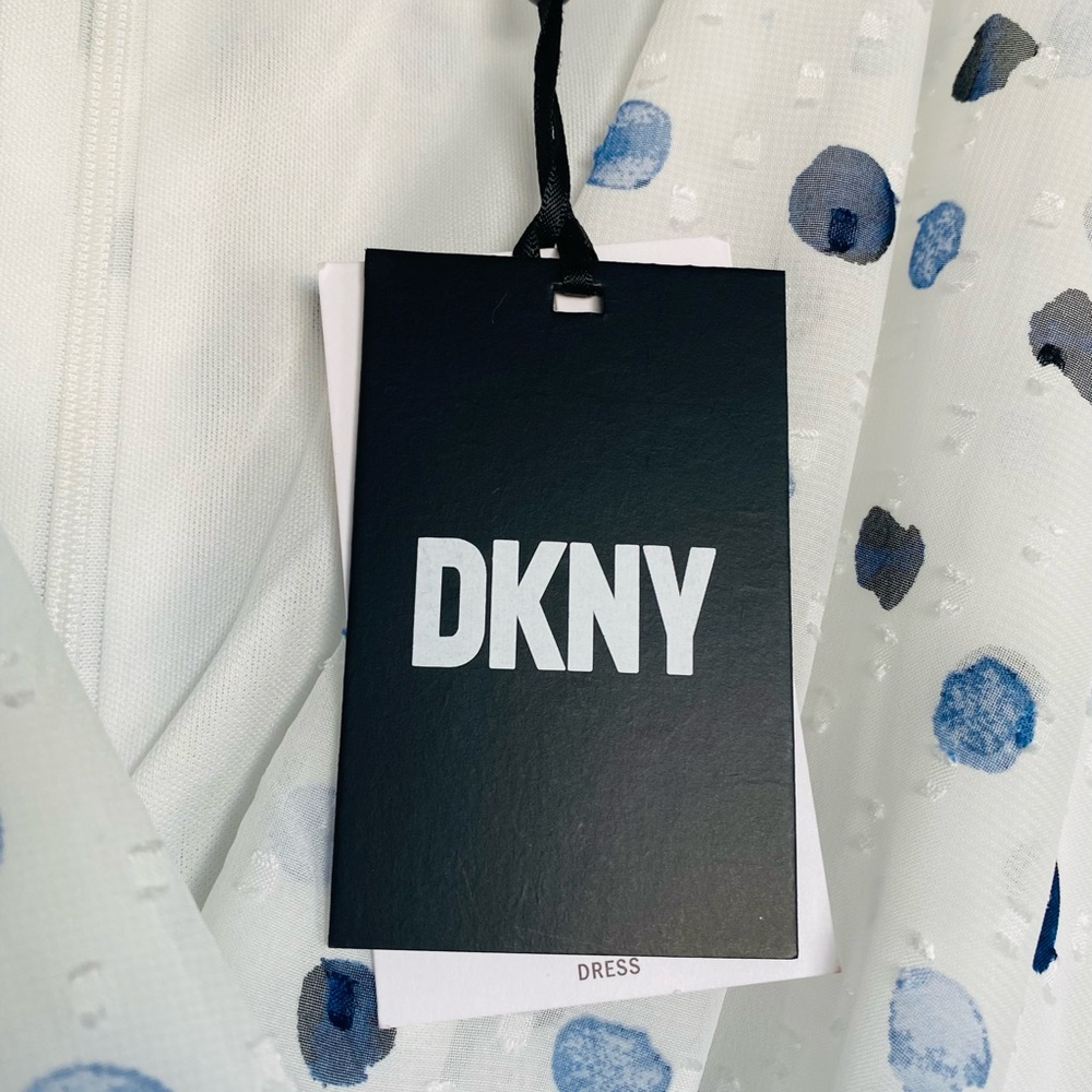 NWT! DKNY Midi White and Blue Polka Dots Wrap Dress with Puff Sleeves! Size 14W! - Picture 5 of 12